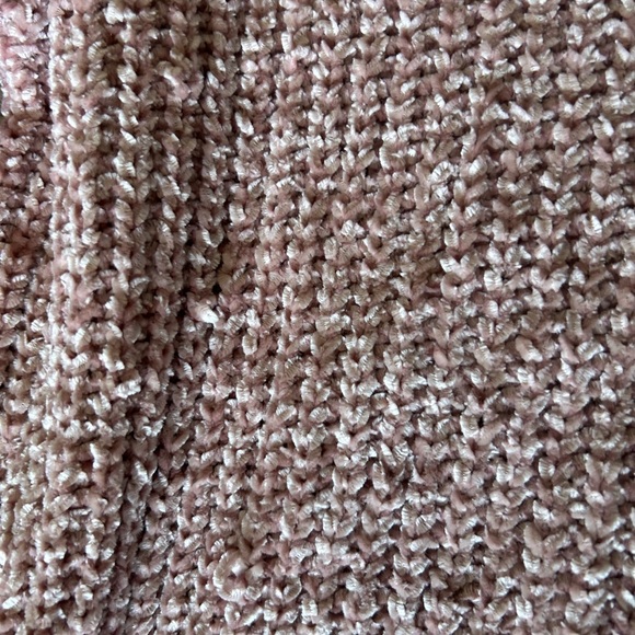 SO Women's Pink Knit Hooded Sweater - Picture 4 of 5